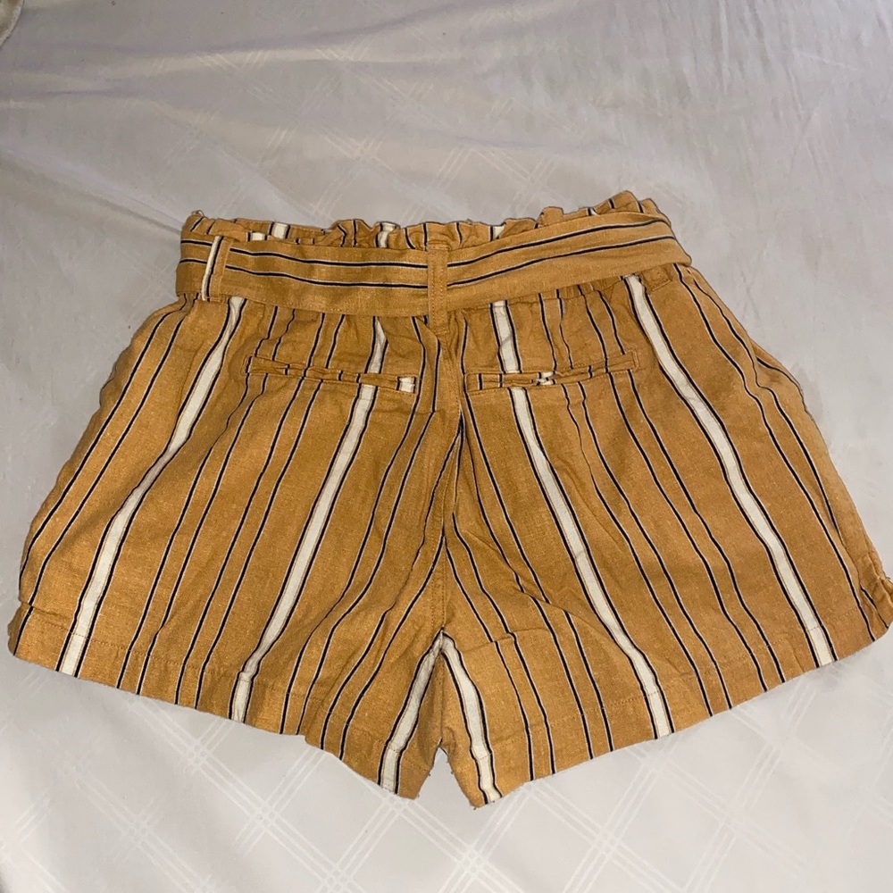 High Rise Shorts - Picture 2 of 2